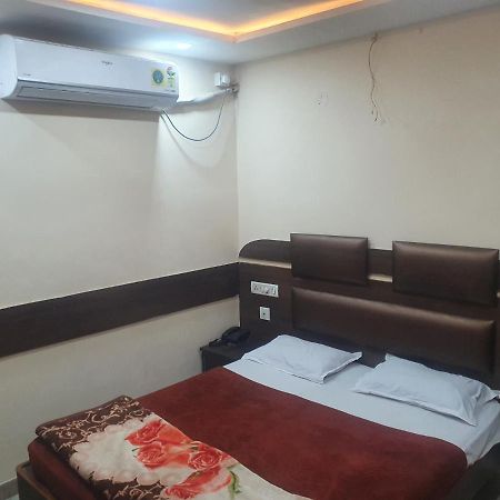 Hotel Anmol Ambikāpur Zewnętrze zdjęcie