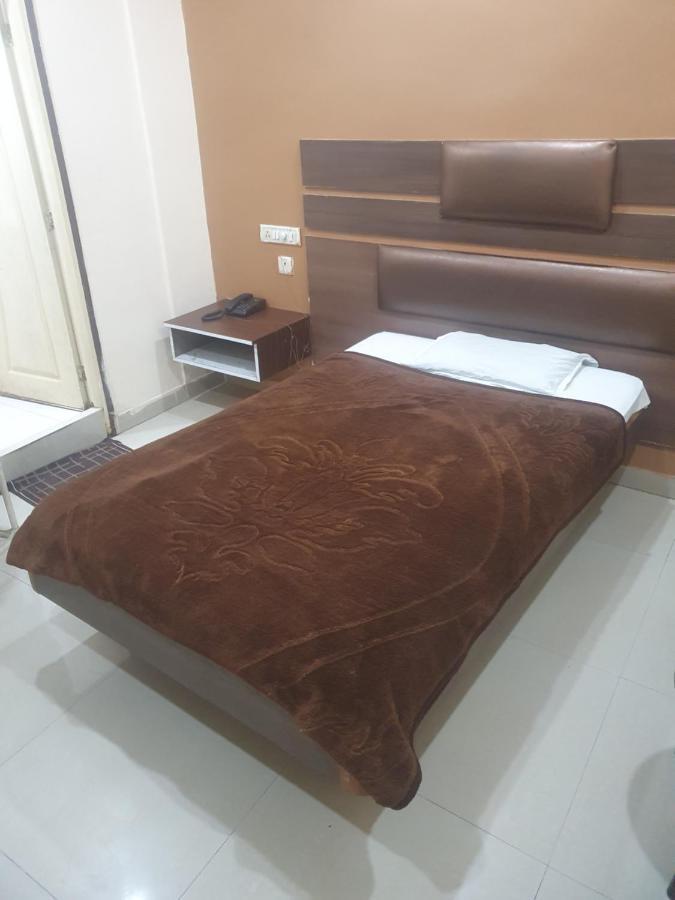Hotel Anmol Ambikāpur Zewnętrze zdjęcie