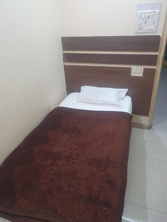 Hotel Anmol Ambikāpur Zewnętrze zdjęcie