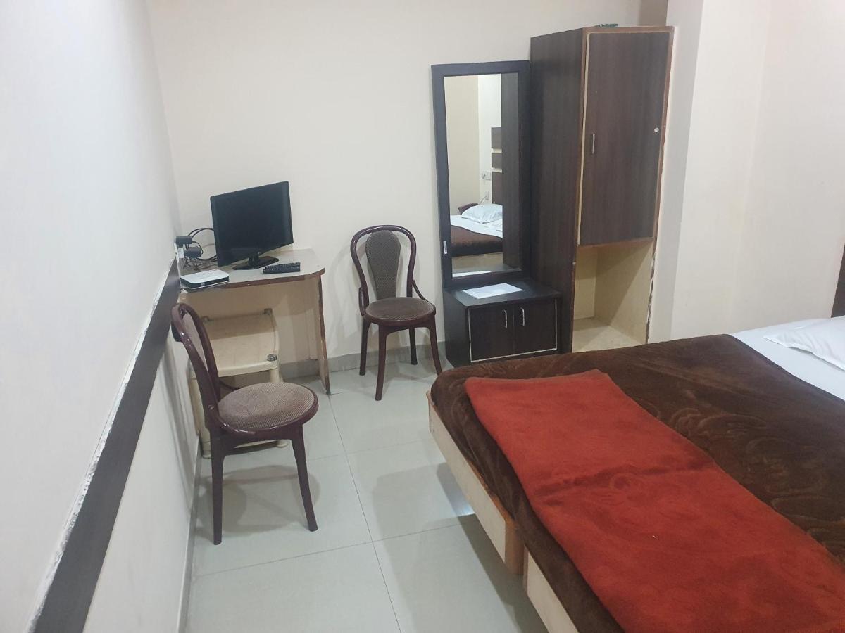Hotel Anmol Ambikāpur Zewnętrze zdjęcie